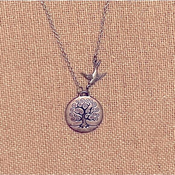 Unique Tree of Life with bird necklace! - Picture 4 of 12